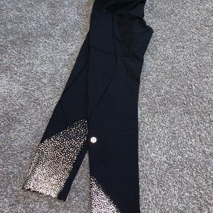 Fast and free tight lululemon leggings